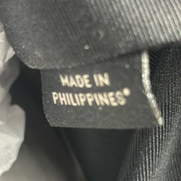 COACH Ava Tote In Signature Canvas w/ C Logo - Brown/Black - Picture 13 of 16